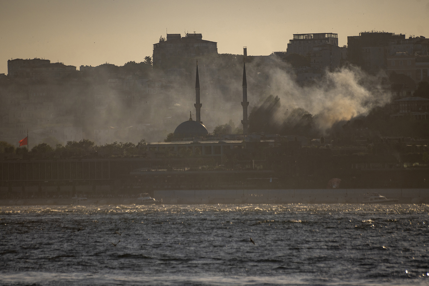 İçim Yanıyor - Görsel 1